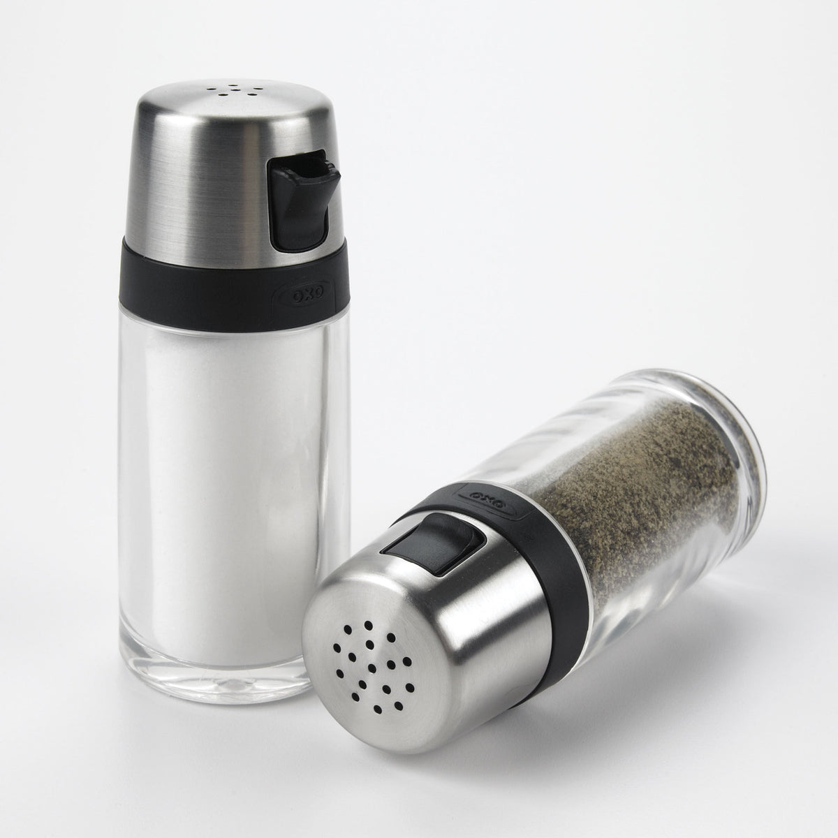 simple-salt-shaker-e7 1241980_salt_shaker_2.jpg