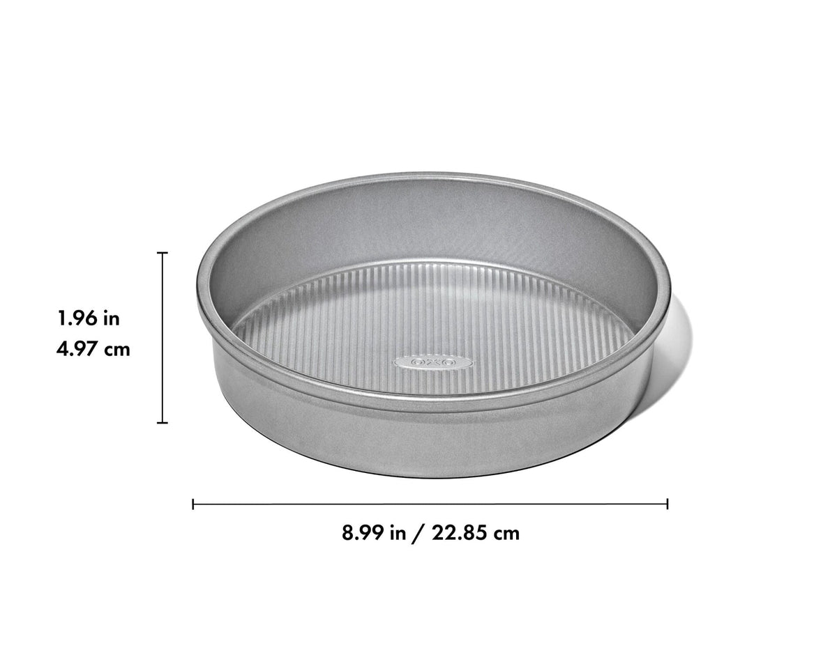 non-stick-pro-clear-coated-9in-round-cake-pan-v1 gg_11435100_9in-round-cake-pan_apdp_01_dim.jpeg