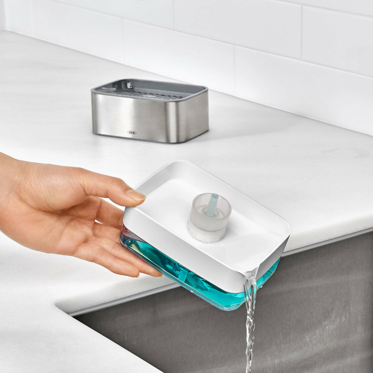 soap-dispensing-sponge-holder-m9 gg_12246400_4a_1_.jpg
