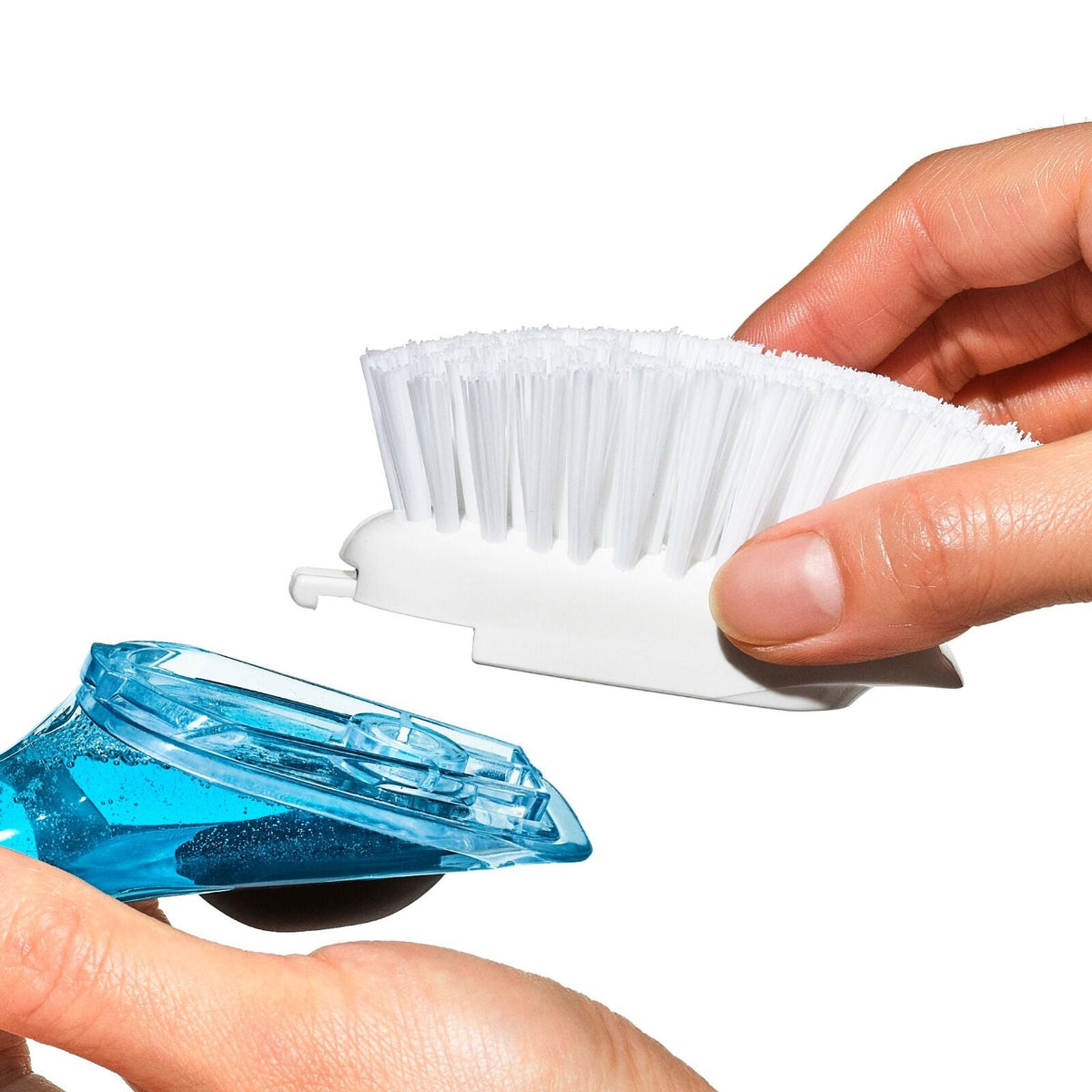 soap-dispensing-dish-brush-refill-2pk-o8 gg_12361200_soapdispensingdishbrushrefills_pdp_05.jpg