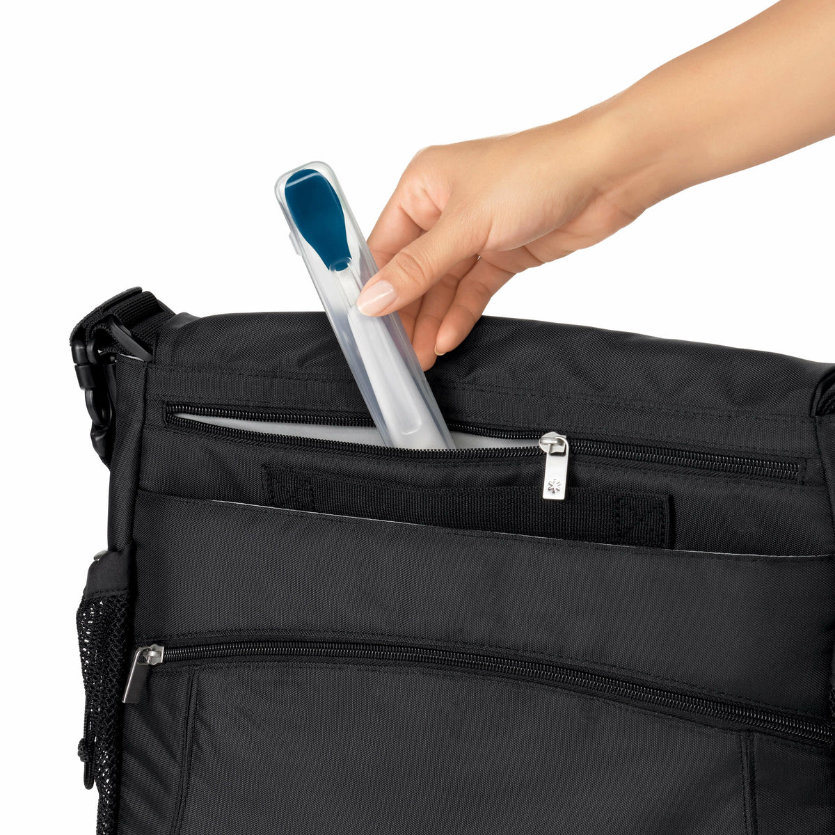 on-the-go-feeding-spoon-g8 tot_61138400_4_1_.jpg