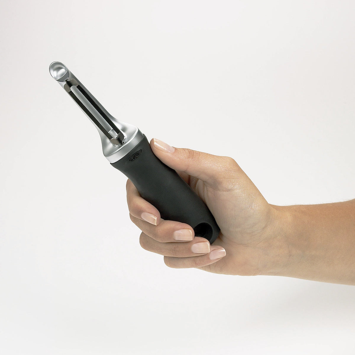 pro-swivel-peeler-o1 1057966_5_oxogoodgrips_proswivelpeeler.jpg