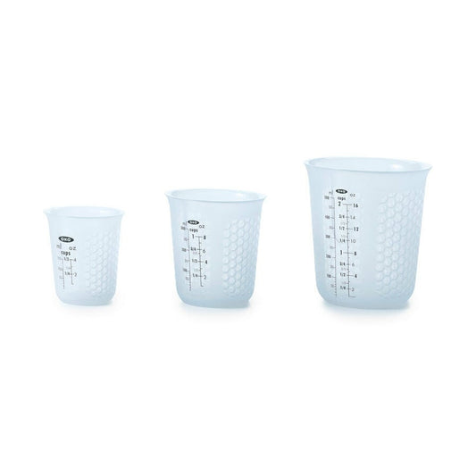 3-piece-squeeze-and-pour-silicone-measuring-cup-set-l8 11172700_measuring_set.jpg