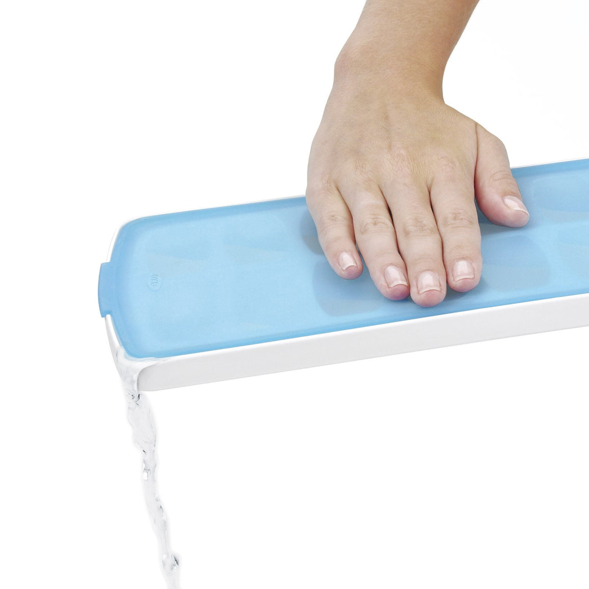 no-spill-ice-cube-tray-x5 1132080_2_no-spill_ice_cube_tray.jpg