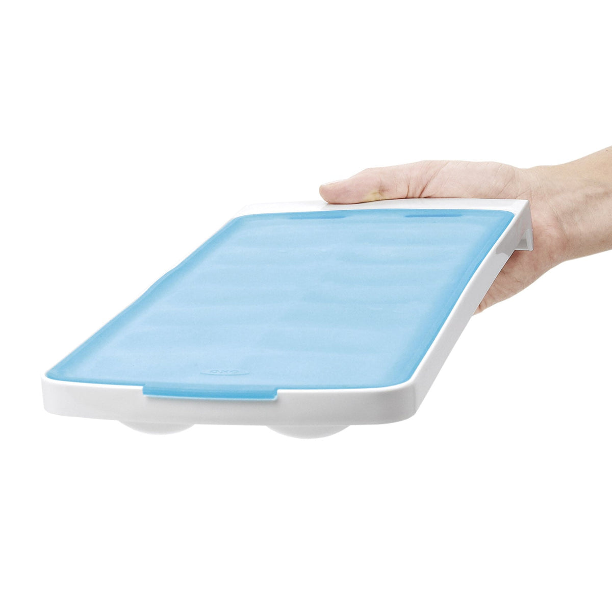 no-spill-ice-cube-tray-x5 1132080_3_no-spill_ice_cube_tray.jpg