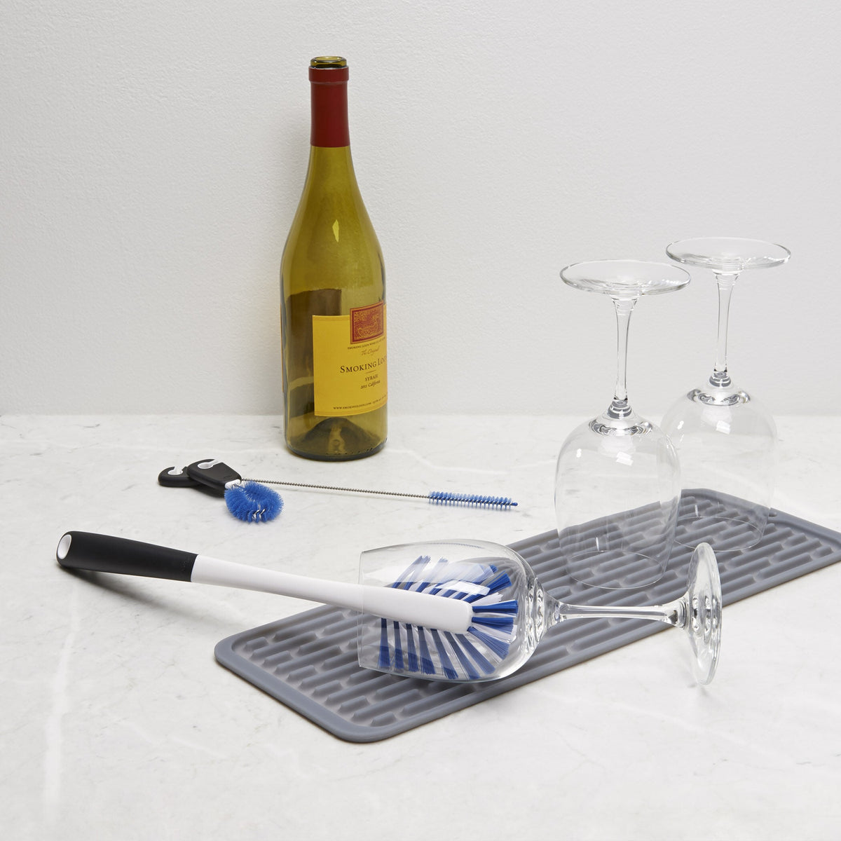 water-bottle-cleaning-set-e5 1329080_7_water_bottle_cleaning_set.jpg