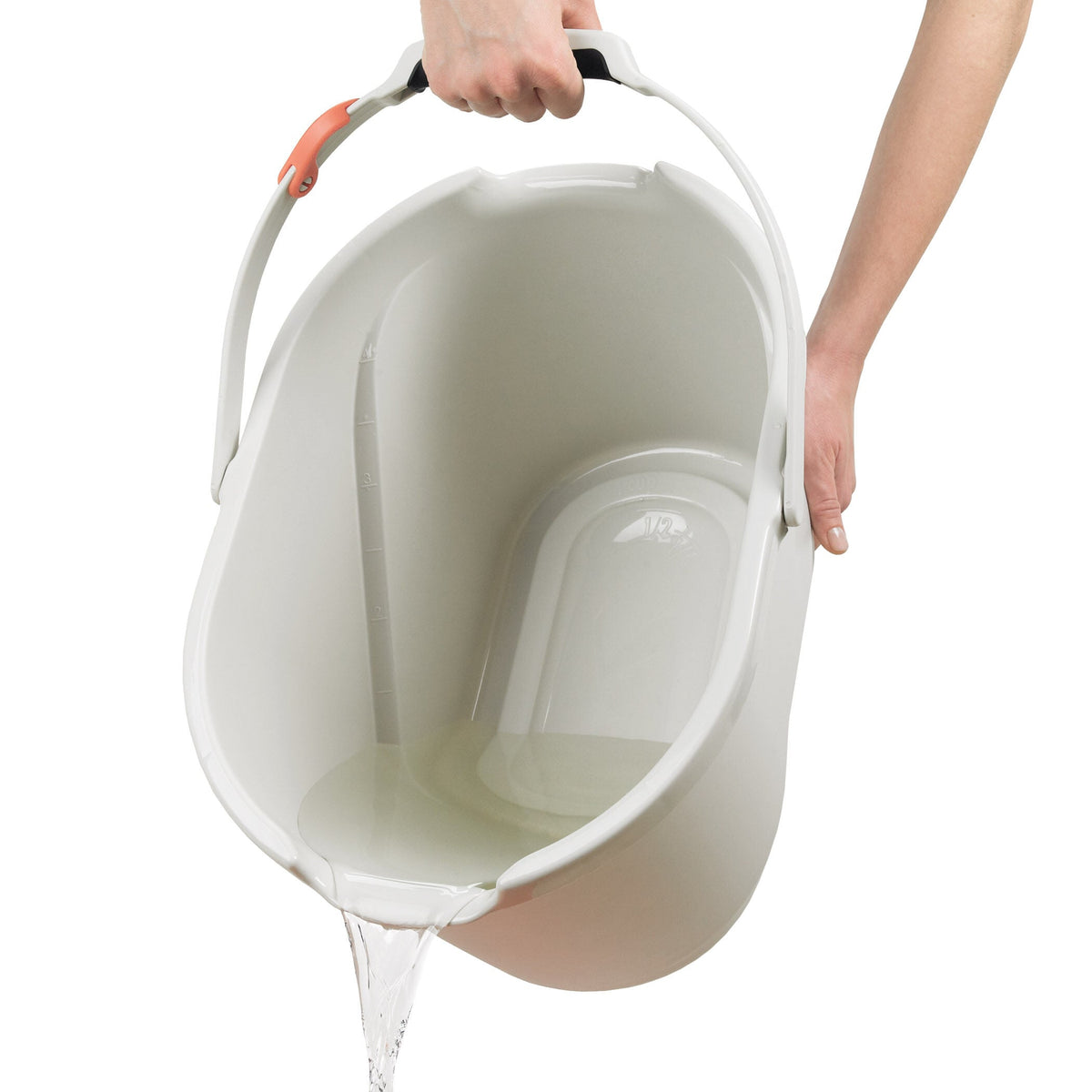 angled-measuring-bucket-t3 1367380_3_angled_measuring_bucket.jpg
