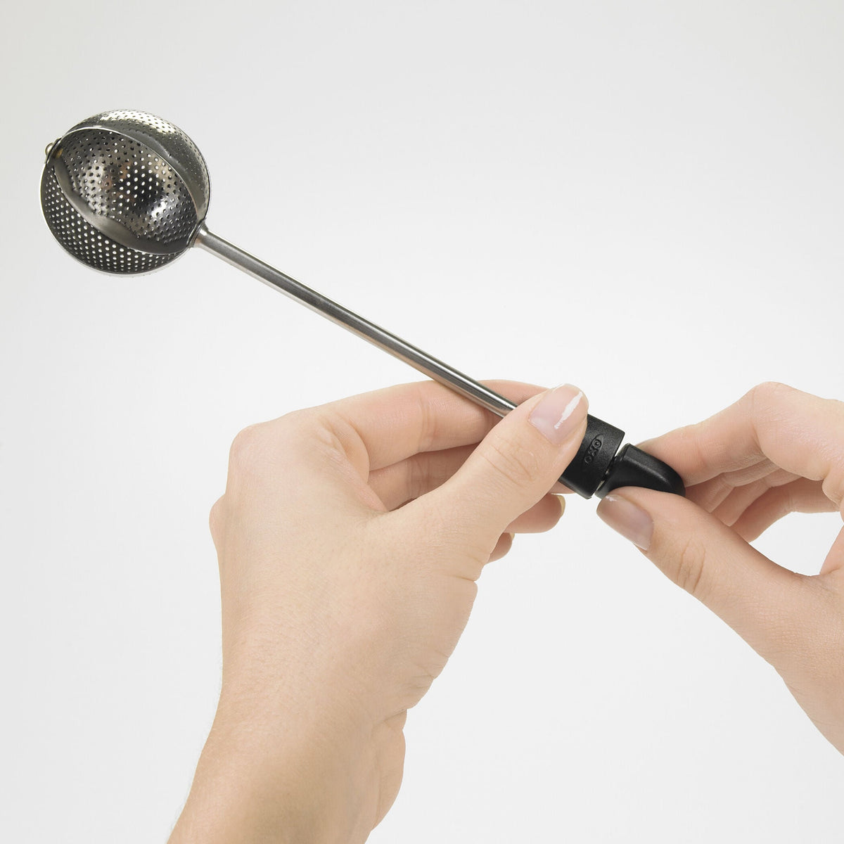 twisting-tea-ball-s8 1410280_5_twisting_tea_ball.jpg