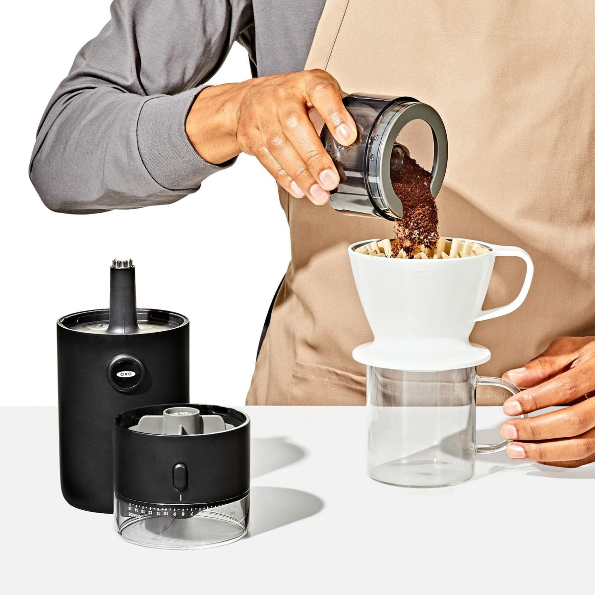 compact-conical-burr-coffee-grinder-o5 brew_8720800_compactgrinder_pdp_06.jpg