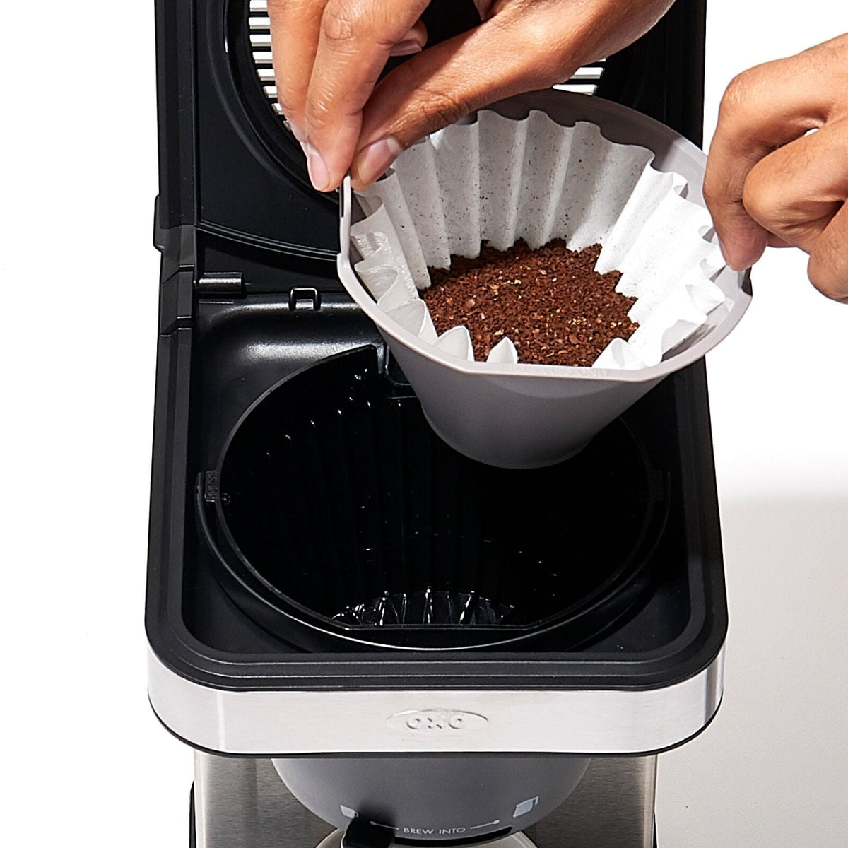 8-cup-coffee-maker-with-podless-single-serve-function-and-glass-carafe-c6 brew_8722000_8-cup-glass-coffee-maker-podless_pdp_04.jpeg