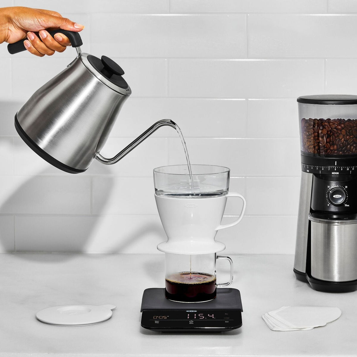 adjustable-temperature-pour-over-kettle-r6 brew_adjustabletemperaturekettle_8717100v2_07_1_.jpg
