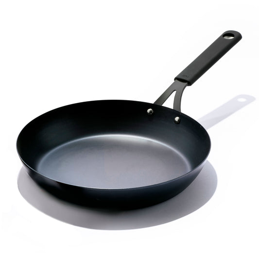 oxo-carbon-steel-obsidian-series-12-inch-frypan-with-silicone-sleeve-e6 cc005101-001-1.jpg