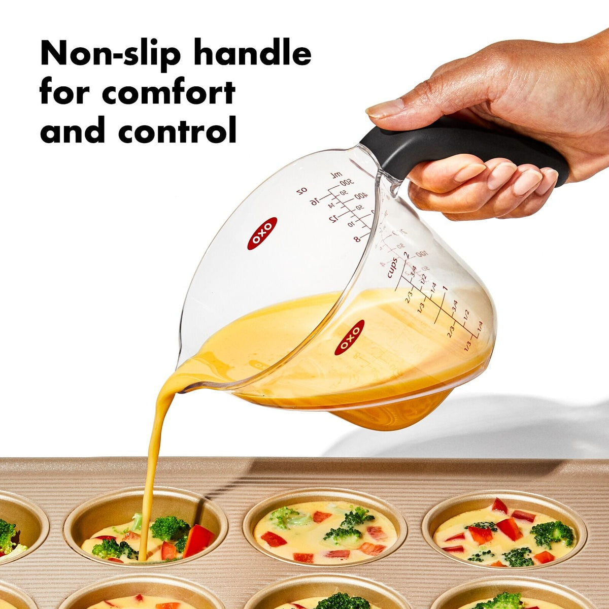 3-piece-angled-measuring-cup-set-t5 gg_1056988_3pcangledmeasuringcupset_apdp_03.jpg