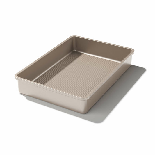 non-stick-pro-cake-pan-9-x-13-d0 gg_11160200v1_201216_01_1_.jpg