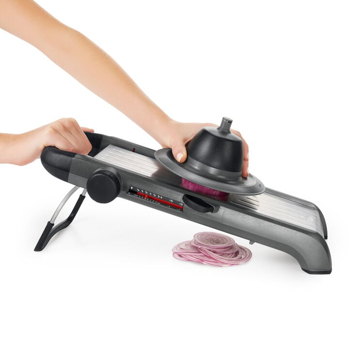 chef-s-mandoline-slicer-2-0-m5 gg_11194500_4b.jpg
