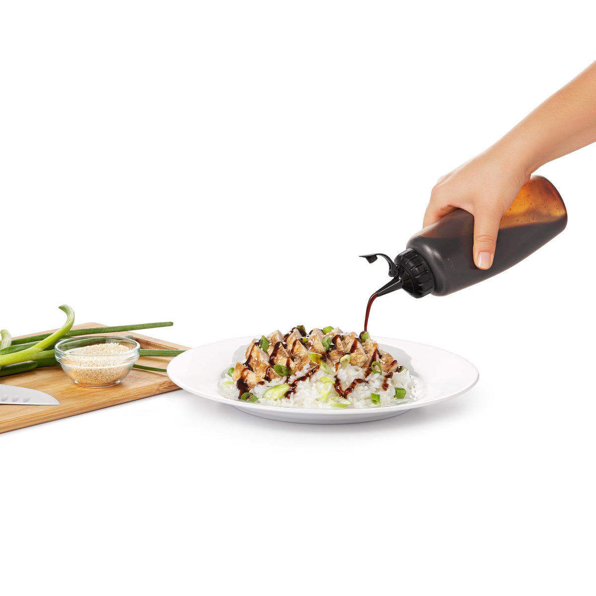 oxo-chef-s-squeeze-bottles-12-ounces-z0 gg_11219300_4d.jpg