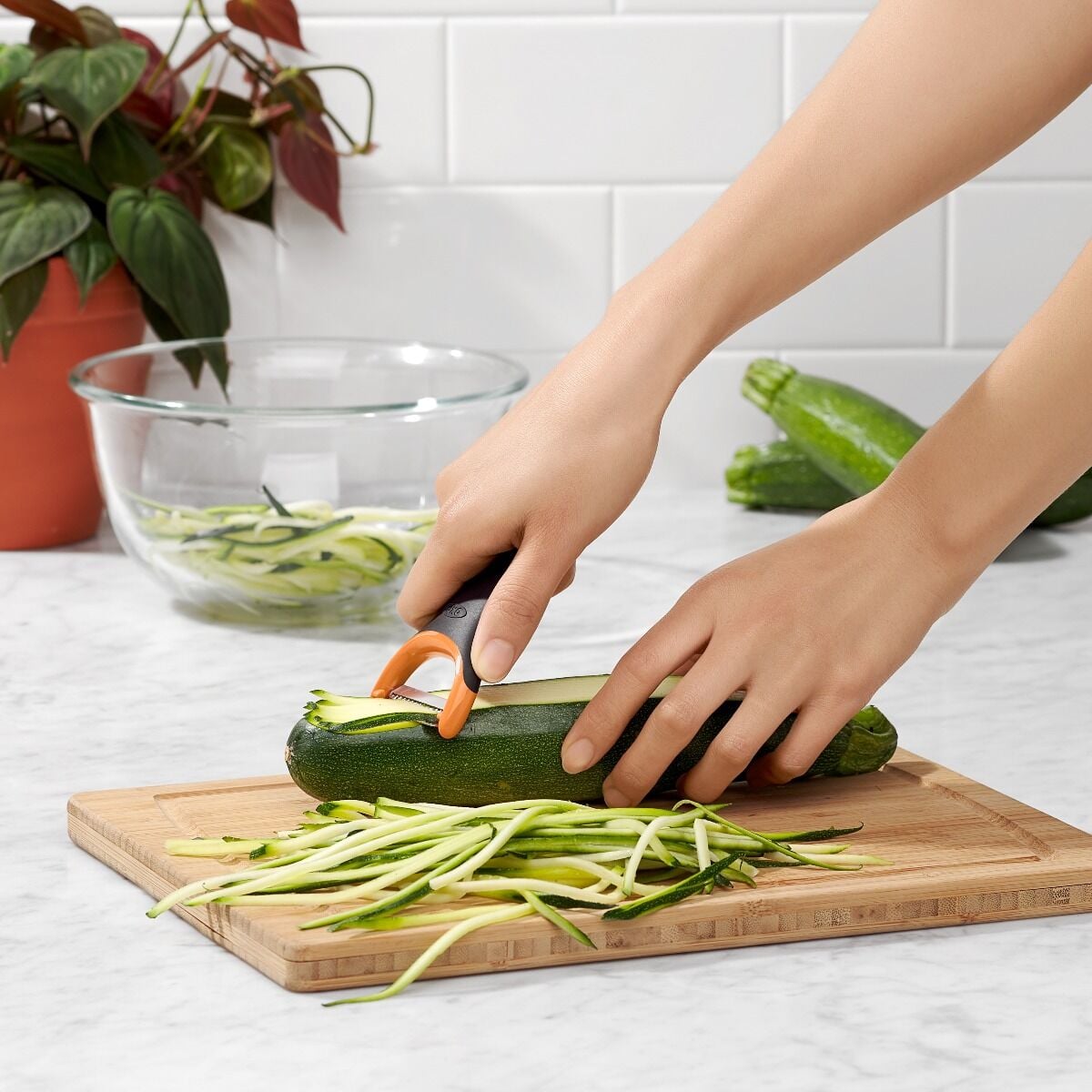 3-piece-prep-peeler-set-assorted-blades-a9 gg_11244100_4c_3.jpg