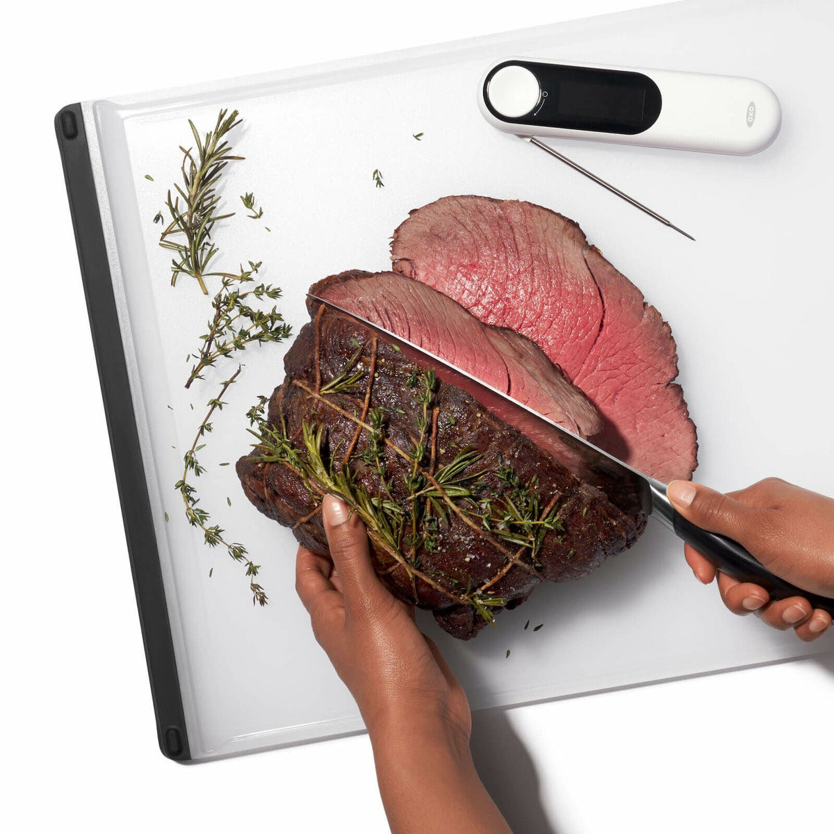 carving-and-cutting-board-f8 gg_11272900_4_1_.jpg