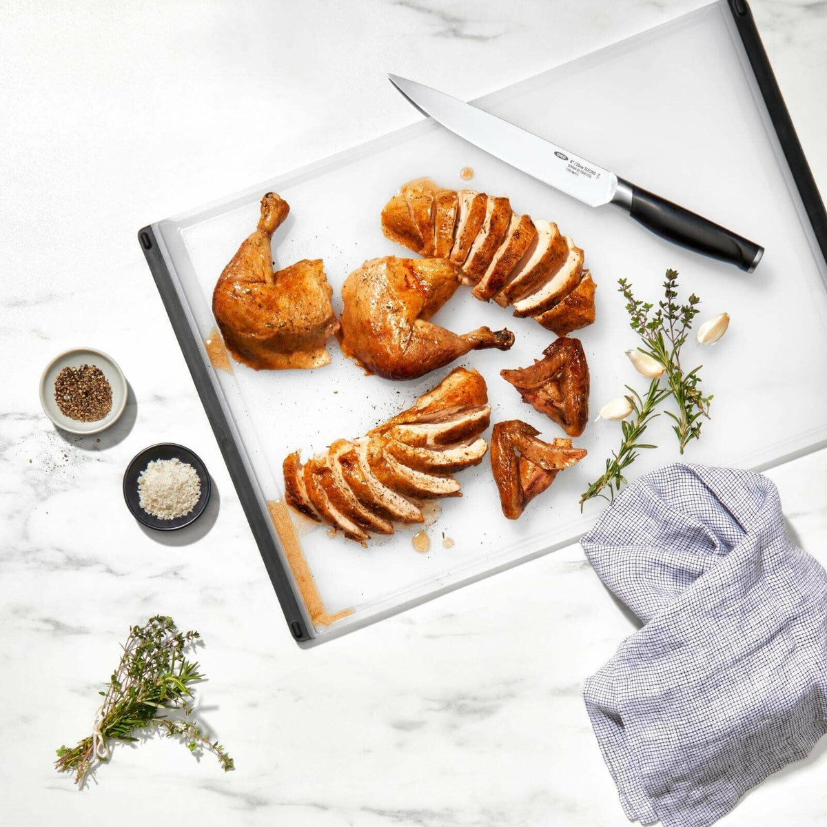 carving-and-cutting-board-f8 gg_11272900_9b.jpg