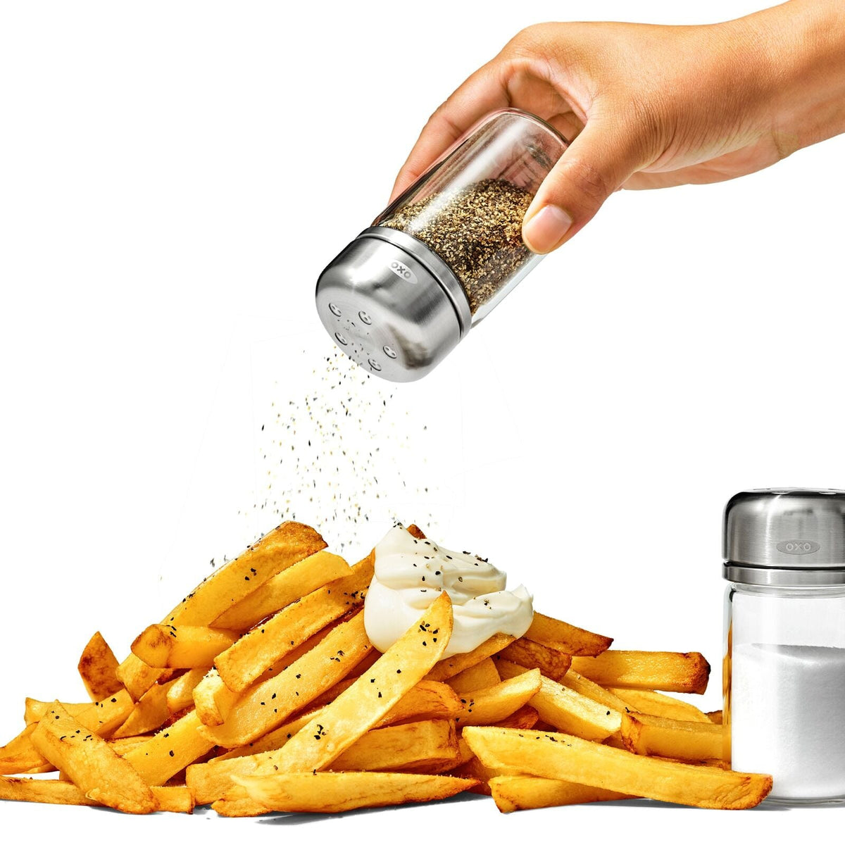 glass-adjustable-shaker-set-t6 gg_11312600_adjustablesaltandpeppershakers_pdp_05.jpeg