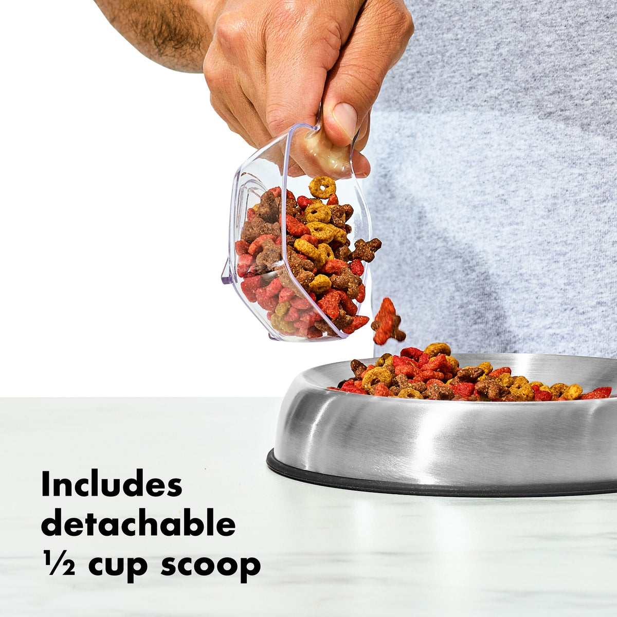 oxo-good-grips-pet-pop-container-6-0-qt-5-7-l-with-half-scoop-n4 gg_11332800_8b_1_.jpg