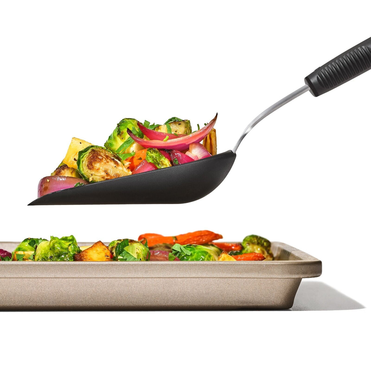 sheet-pan-scoop-b8 gg_11375300_sheetpanscoop_pdp_02.jpg