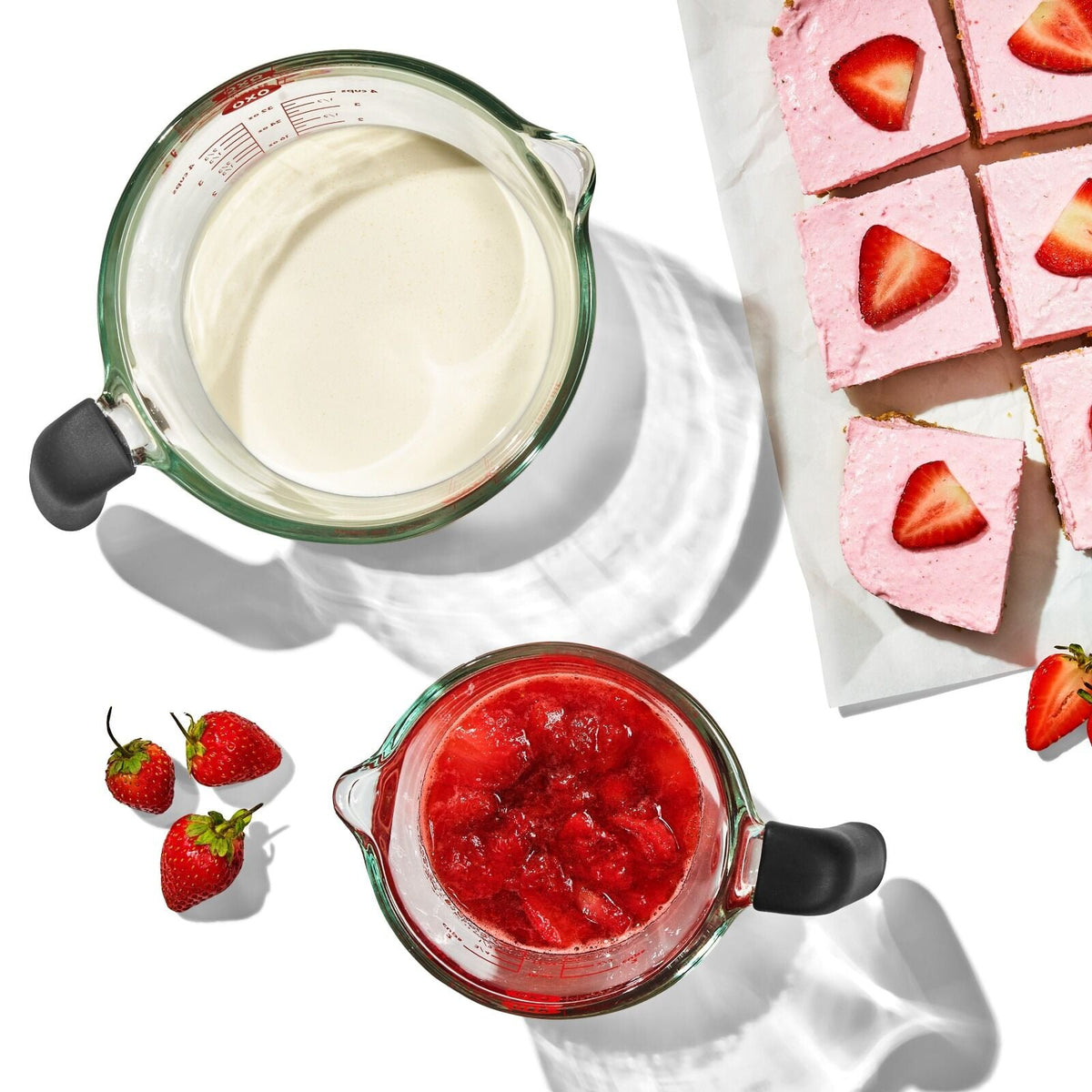 4-cup-glass-measuring-cup-r0 gg_11382000_4cupglassmeasuringcup_pdp_05.jpg