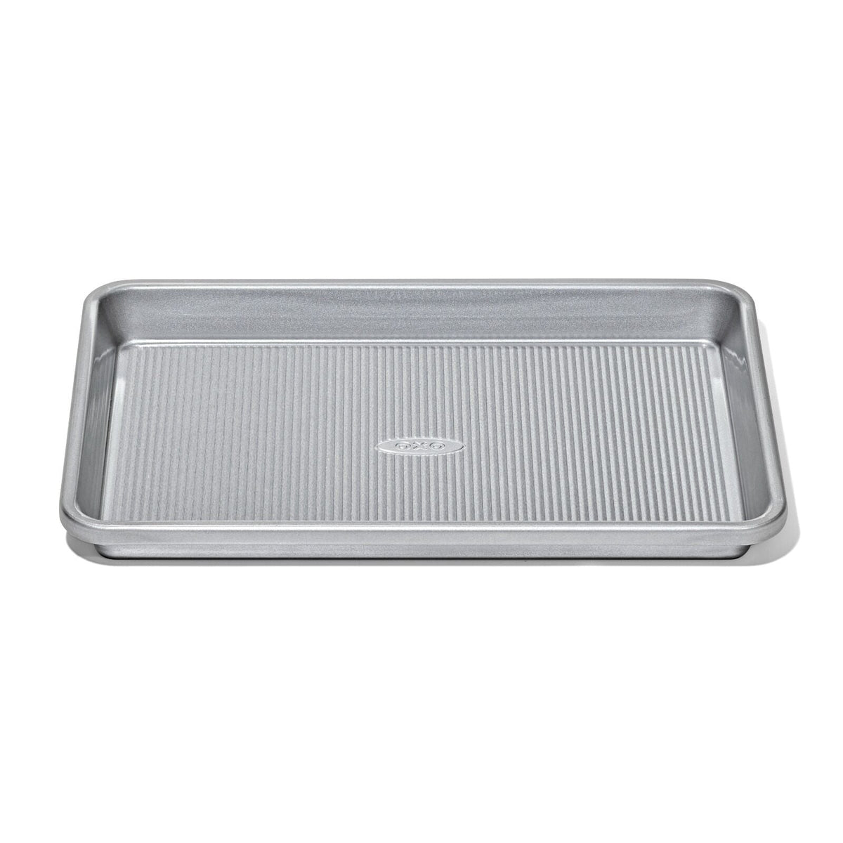 non-stick-pro-clear-coated-quarter-sheet-pan-p9 gg_11434900_quarter-sheet-pan_apdp_00_main.jpeg