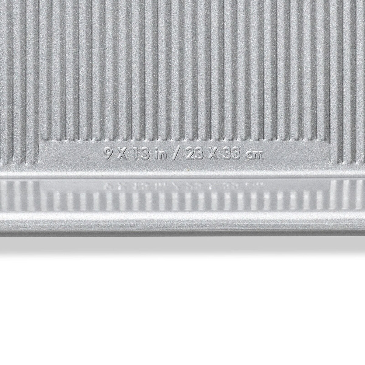non-stick-pro-clear-coated-jelly-roll-pan-h1 gg_11435000_jelly-roll-pan_pdp_05.jpeg