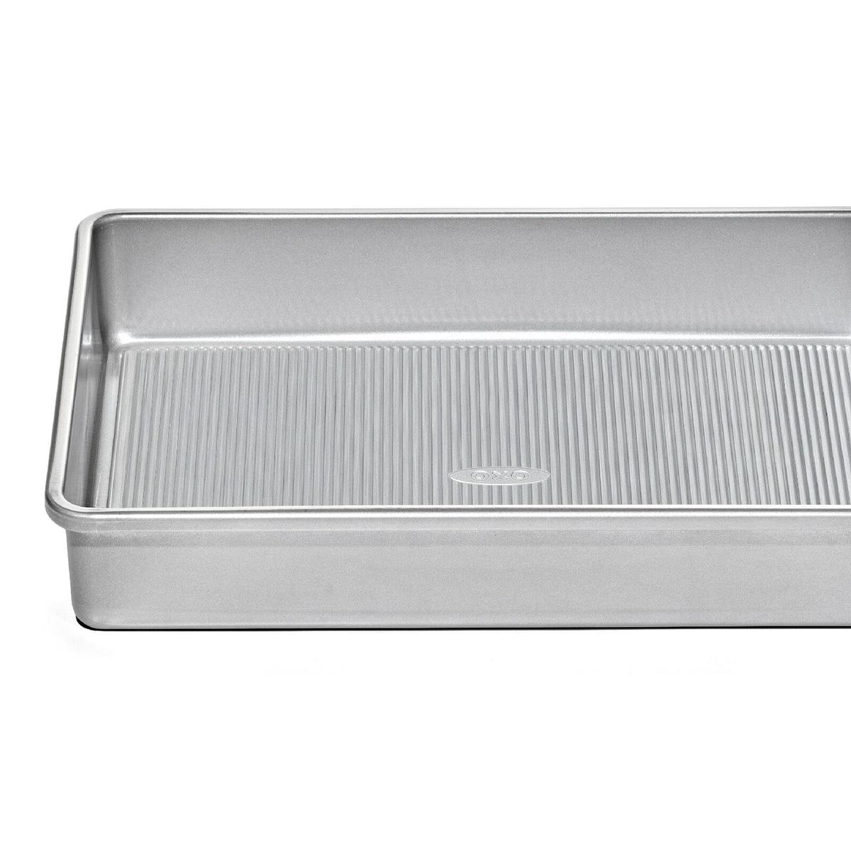 non-stick-pro-clear-coated-9inx13in-cake-pan-w8 gg_11435500_9x13-cake-pan_pdp_05.jpeg