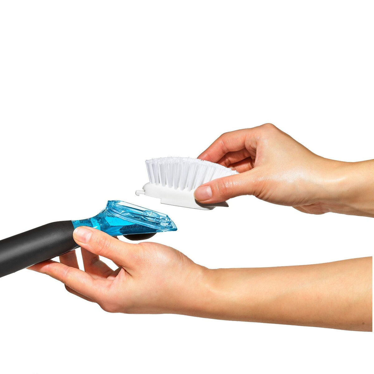 soap-dispensing-dish-brush-q5 gg_12361700_soapdispdishbrush_07_p_rgb.jpg
