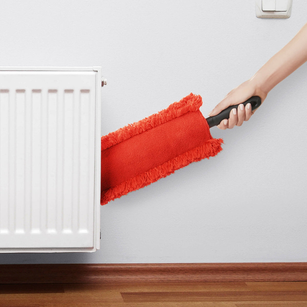 microfiber-under-appliance-duster-b1 gg_1245400_4d_1__1.jpg