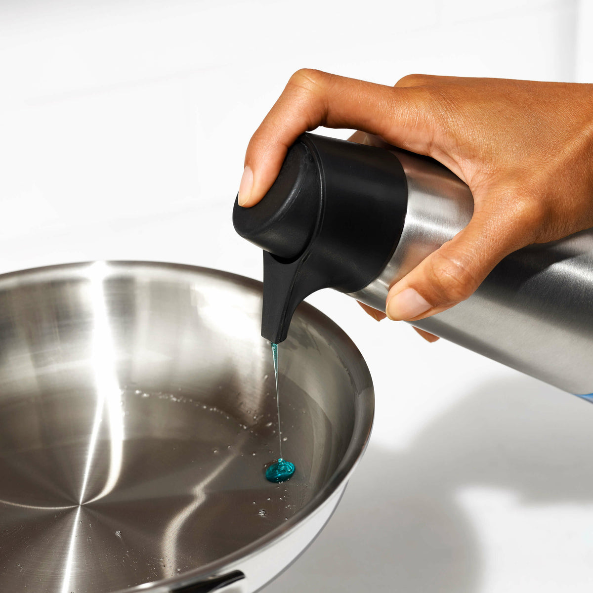 easy-press-soap-dispenser-z7 gg_13144000_4_rgb_1_.jpg