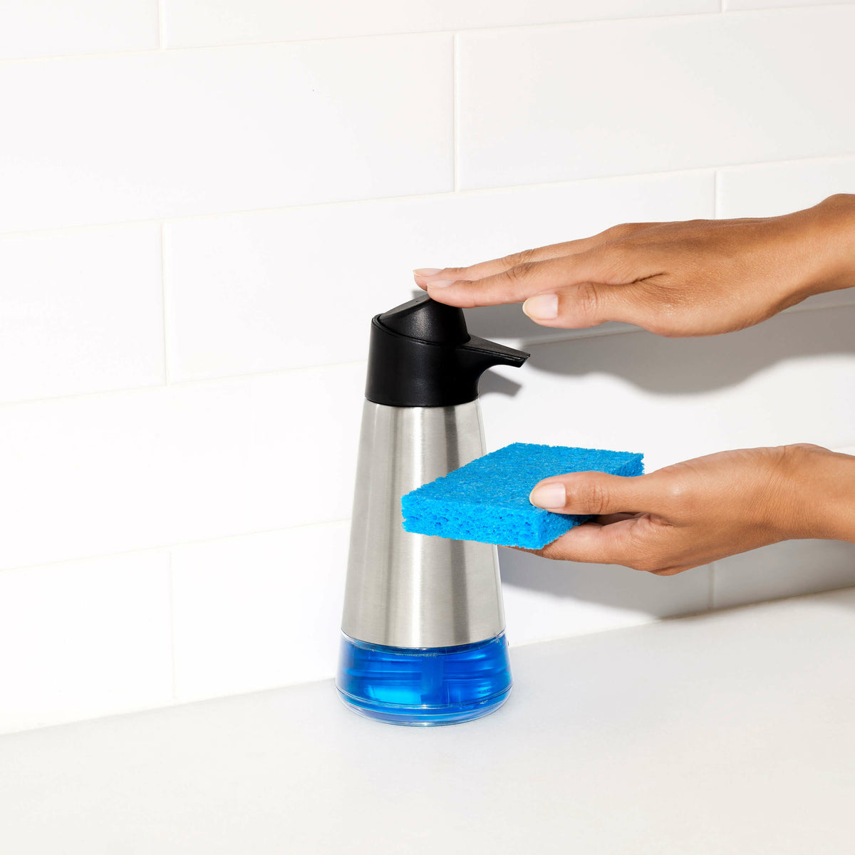 easy-press-soap-dispenser-z7 gg_13144000_4a_main_03_rgb_1_.jpg