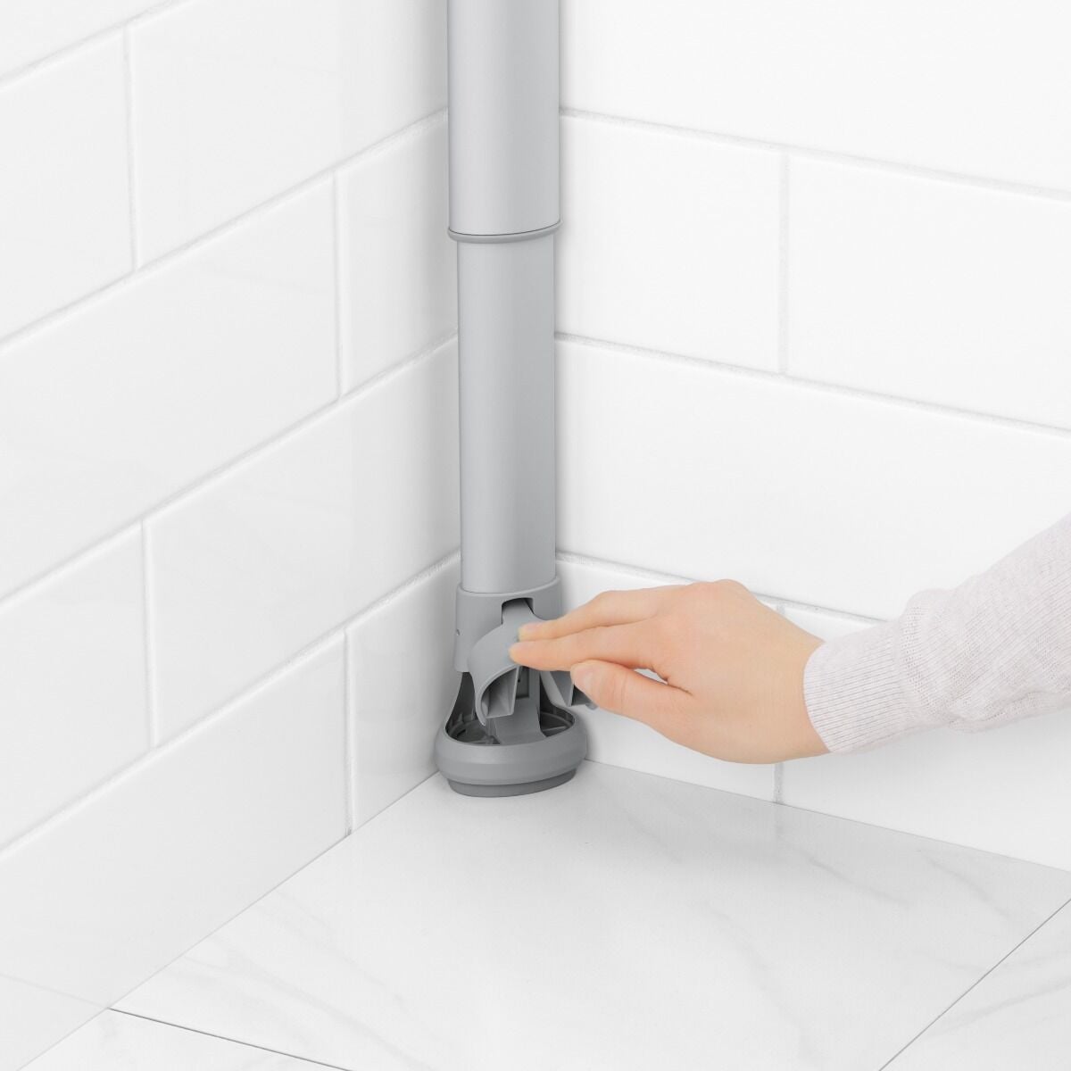 quick-extend-aluminum-pole-caddy-b6 gg_13241500_4c.jpg