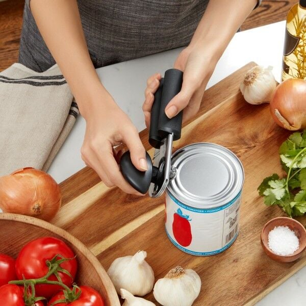 soft-handled-can-opener-y0 jygqjawpvvsq7iafgrzf.jpg