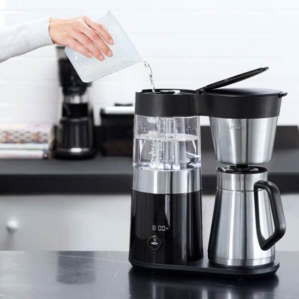 9-cup-coffee-maker-l9 lifestyle3_1.jpg