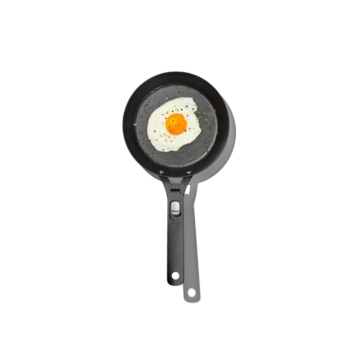 carbon-steel-with-removable-handle-10in-pan-c9 od__2059660001__8incarbonsteelpan_72_p_rgb.jpg