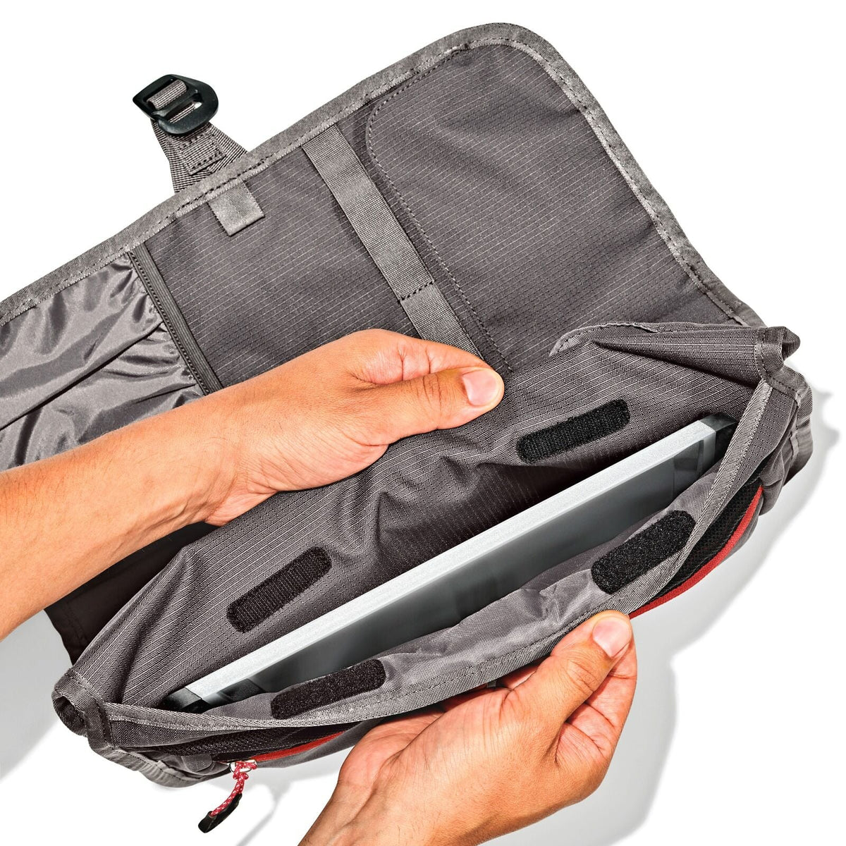 outdoor-camp-kitchen-tool-roll-x0 odr_9113900_campkitchentoolroll_pdp_07.jpeg