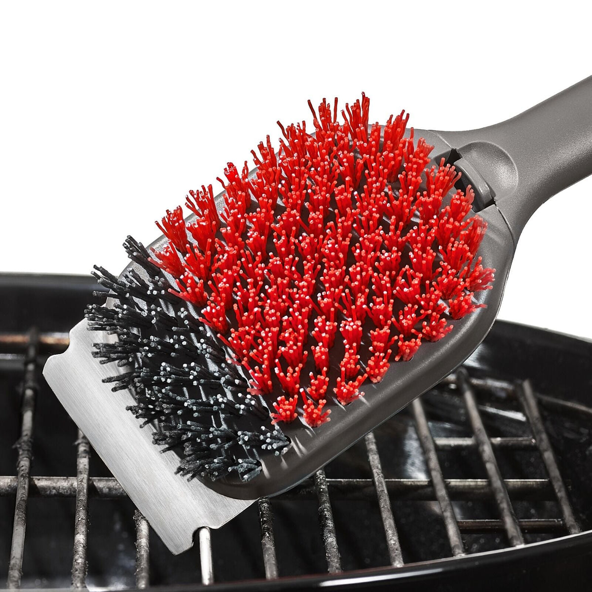 outdoor-nylon-grill-brush-set-of-2-replacement-heads-r4 odr_9210900_nylongrillbrushforcoldcleaningrpmheads_pdp_04.jpeg