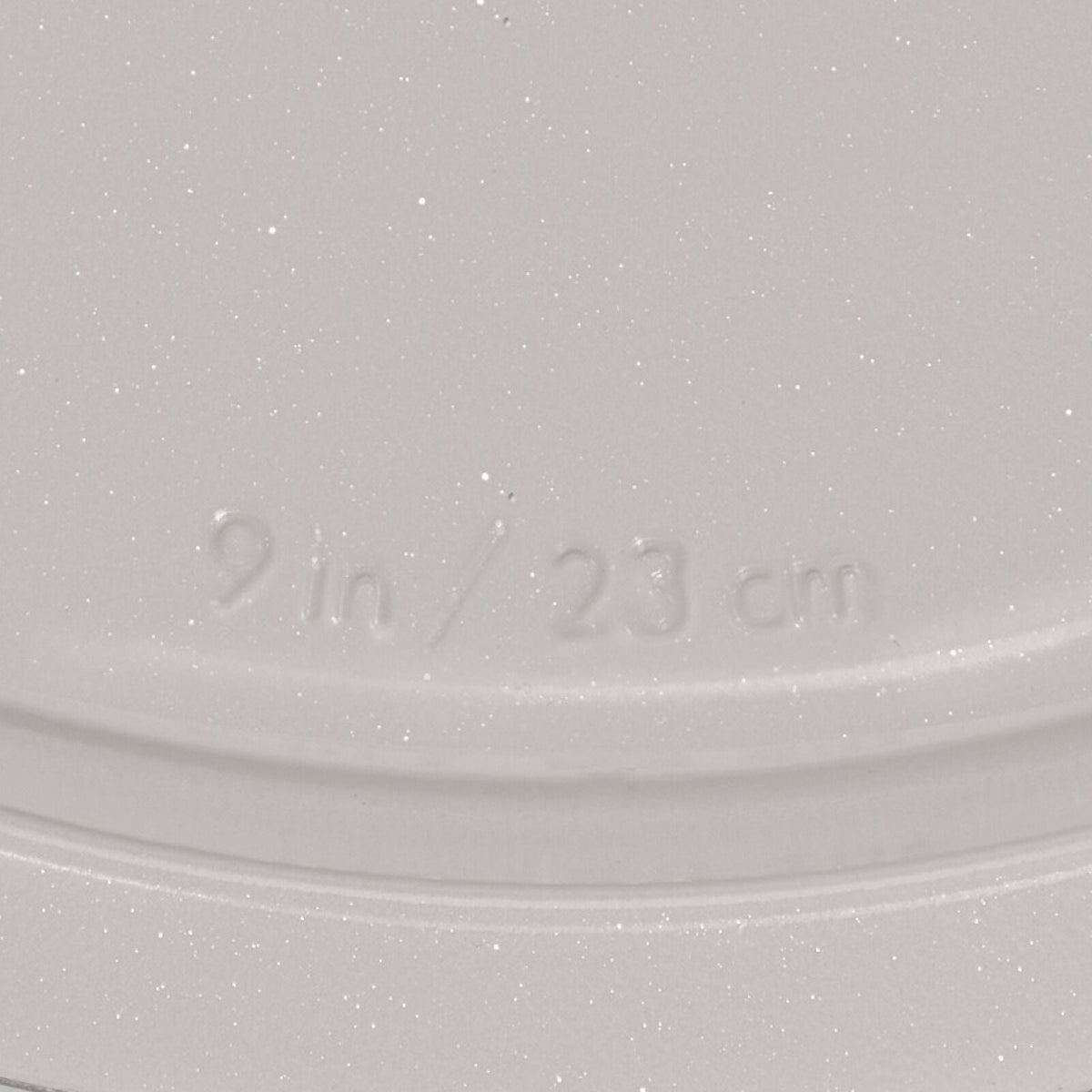 non-stick-pro-ceramic-coated-metal-bakeware-9-round-cake-pan-storm-blue-g5 oxo_9in-round-cake-pan_apdp_05.jpg
