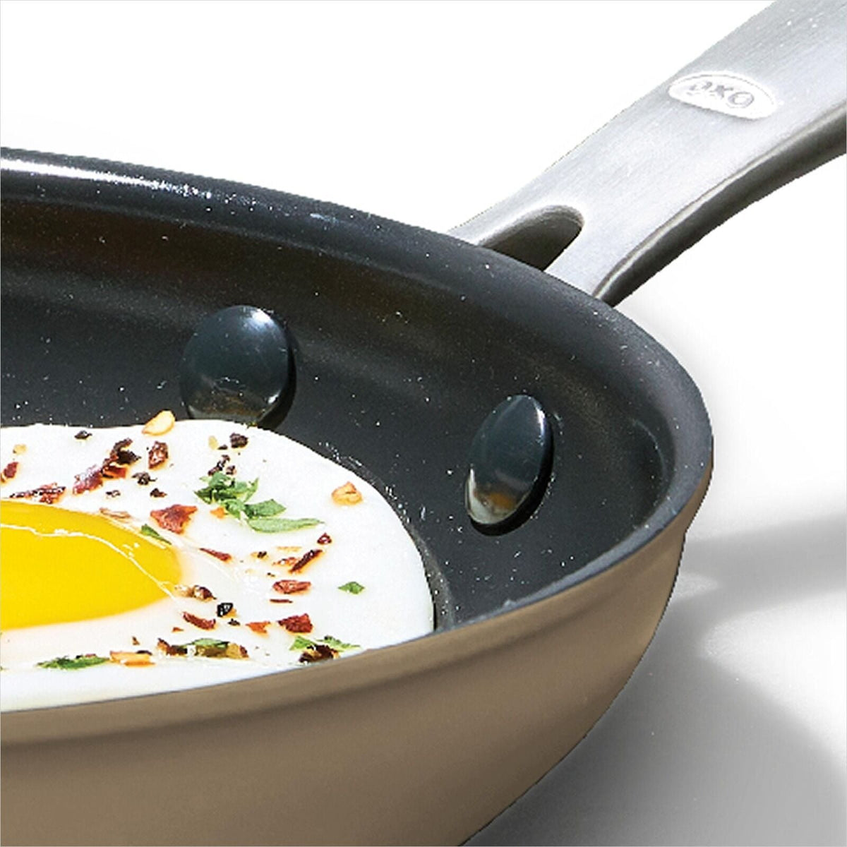 enhanced-non-stick-8-inch-frypan-n3 oxo_cc010457-001_enhanced-nonstick-8in-fry-pan-biscuit_pdp_02.jpg