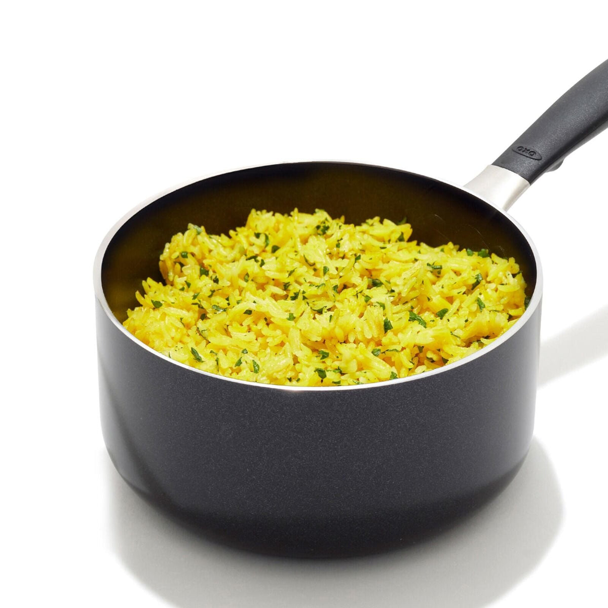 non-stick-pro-every-day-1-6-qt-saucepan-with-lid-k0 oxo_cc010467-001_nonstick-everyday-1p6qt-saucepan_pdp_03.jpg