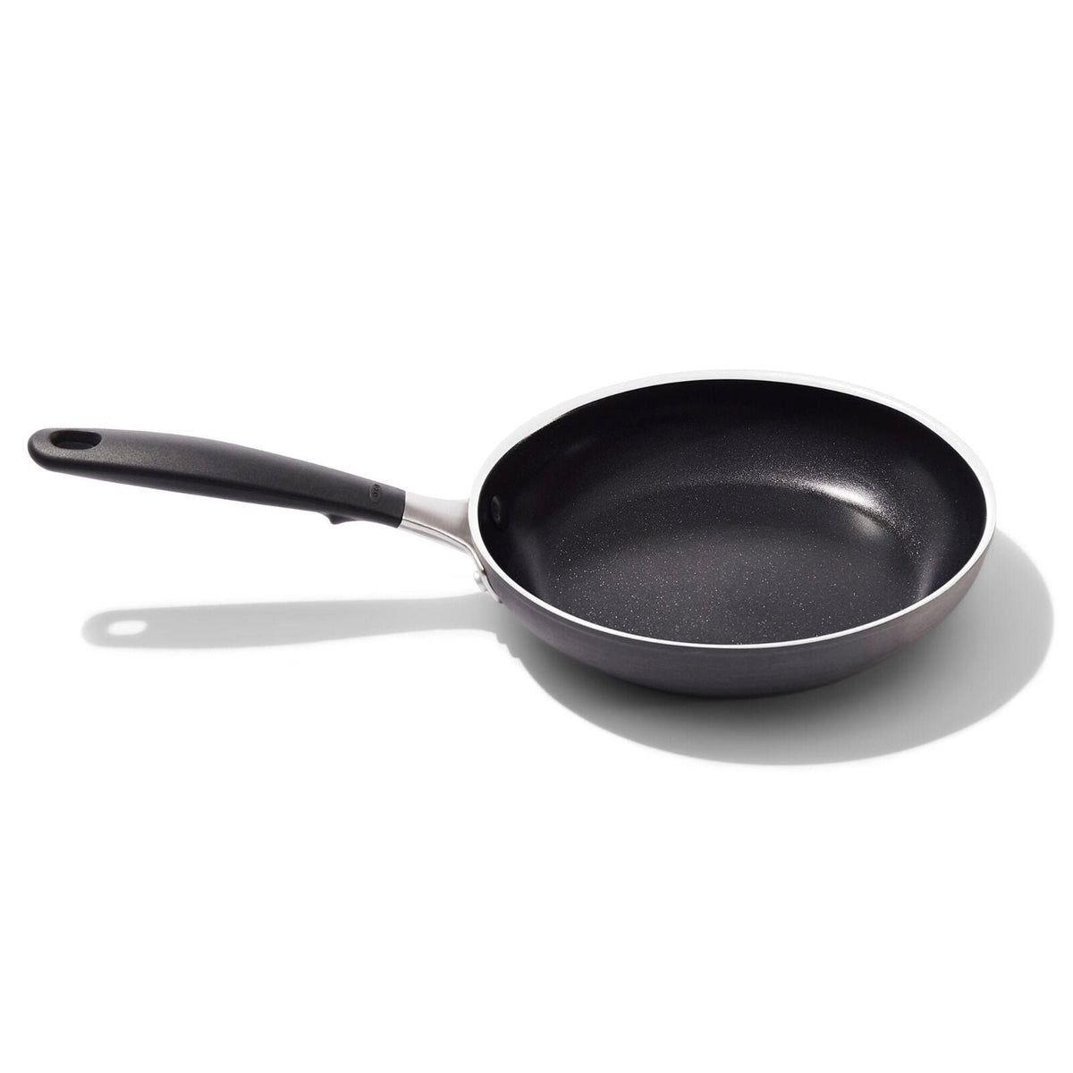 non-stick-pro-every-day-8-inch-frypan-k4 oxo_cc010468-001_nonstick-everyday-8in-fry-pan_pdp_01.jpg