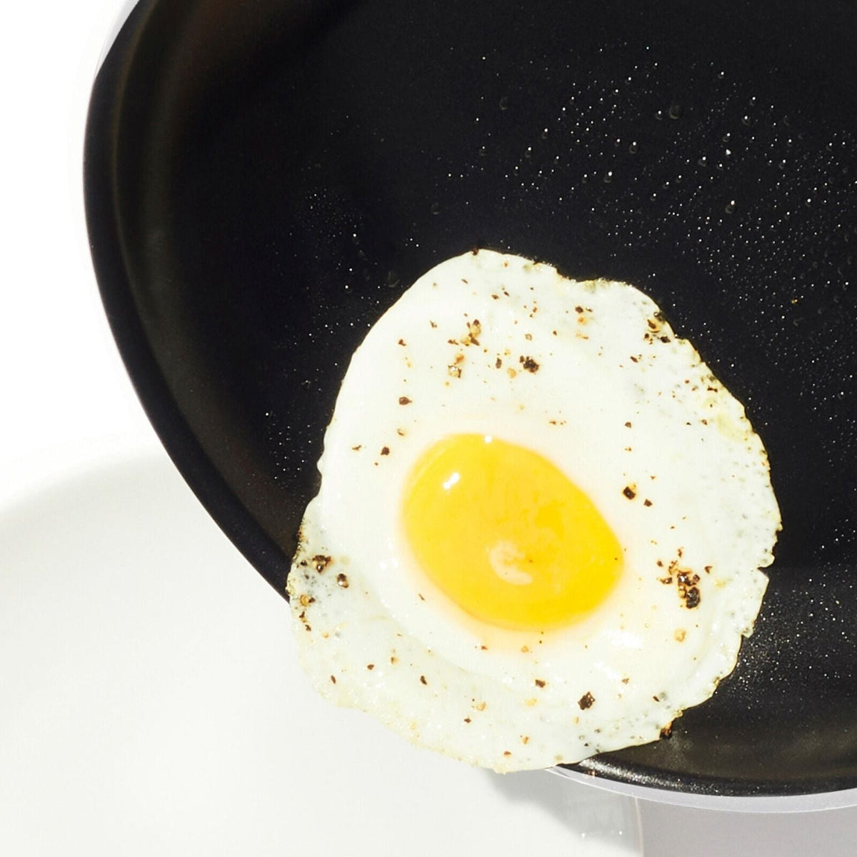 non-stick-pro-every-day-10-inch-fry-pan-k1 oxo_cc010469-001_nonstick-everyday-10in-fry-pan_pdp_02.jpg