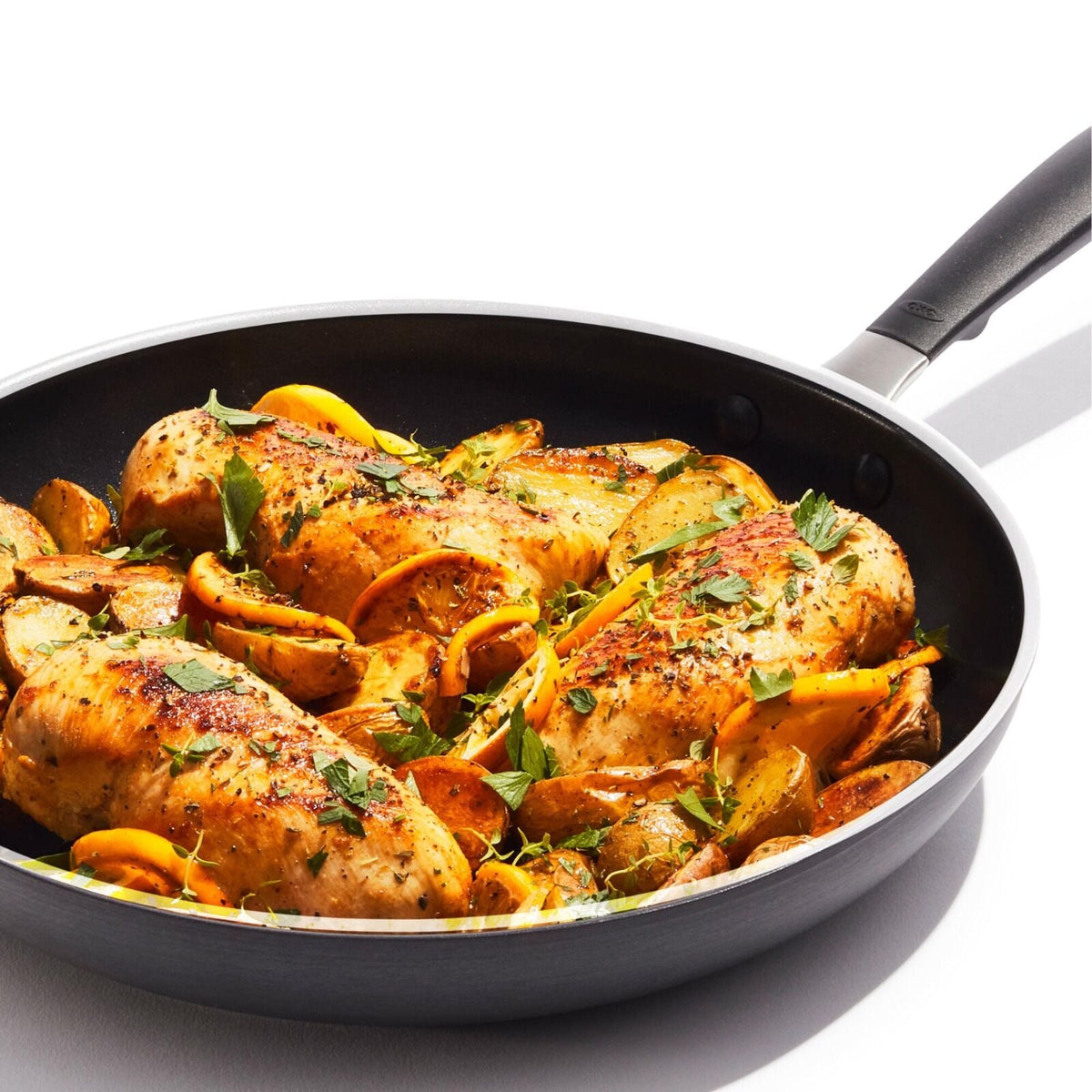 non-stick-pro-every-day-12-inch-frypan-r8 oxo_cc010470-001_nonstick-everyday-12in-fry-pan_pdp_02.jpg