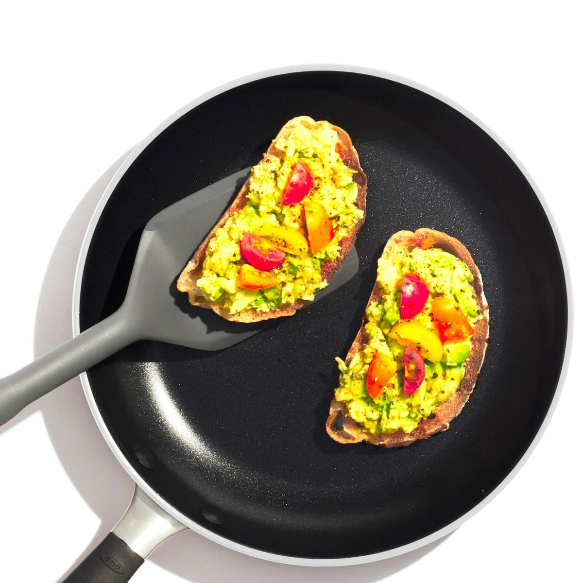 non-stick-pro-every-day-12-inch-frypan-r8 oxo_cc010470-001_nonstick-everyday-12in-fry-pan_pdp_03.jpg