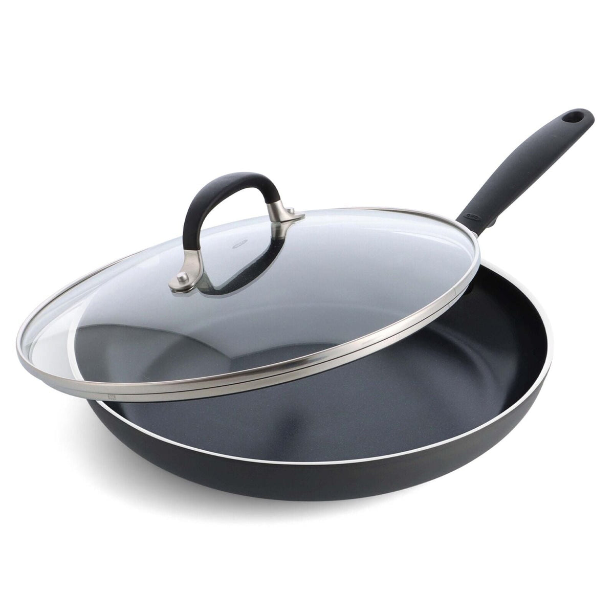 non-stick-pro-every-day-12-inch-frypan-with-lid-v9 oxo_cc010471-001_nonstick-everyday-12in-fry-pan-w-lid_pdp_01.jpg