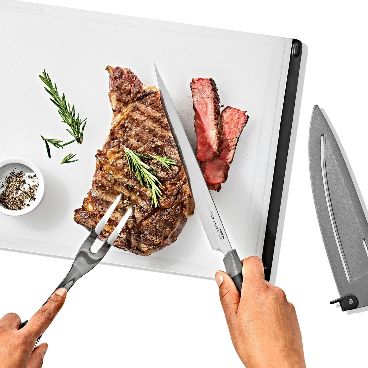8-in-chefs-knife-with-locking-sheath-y0 oxo_chefs-knife-with-sheath_pdp_05.jpeg