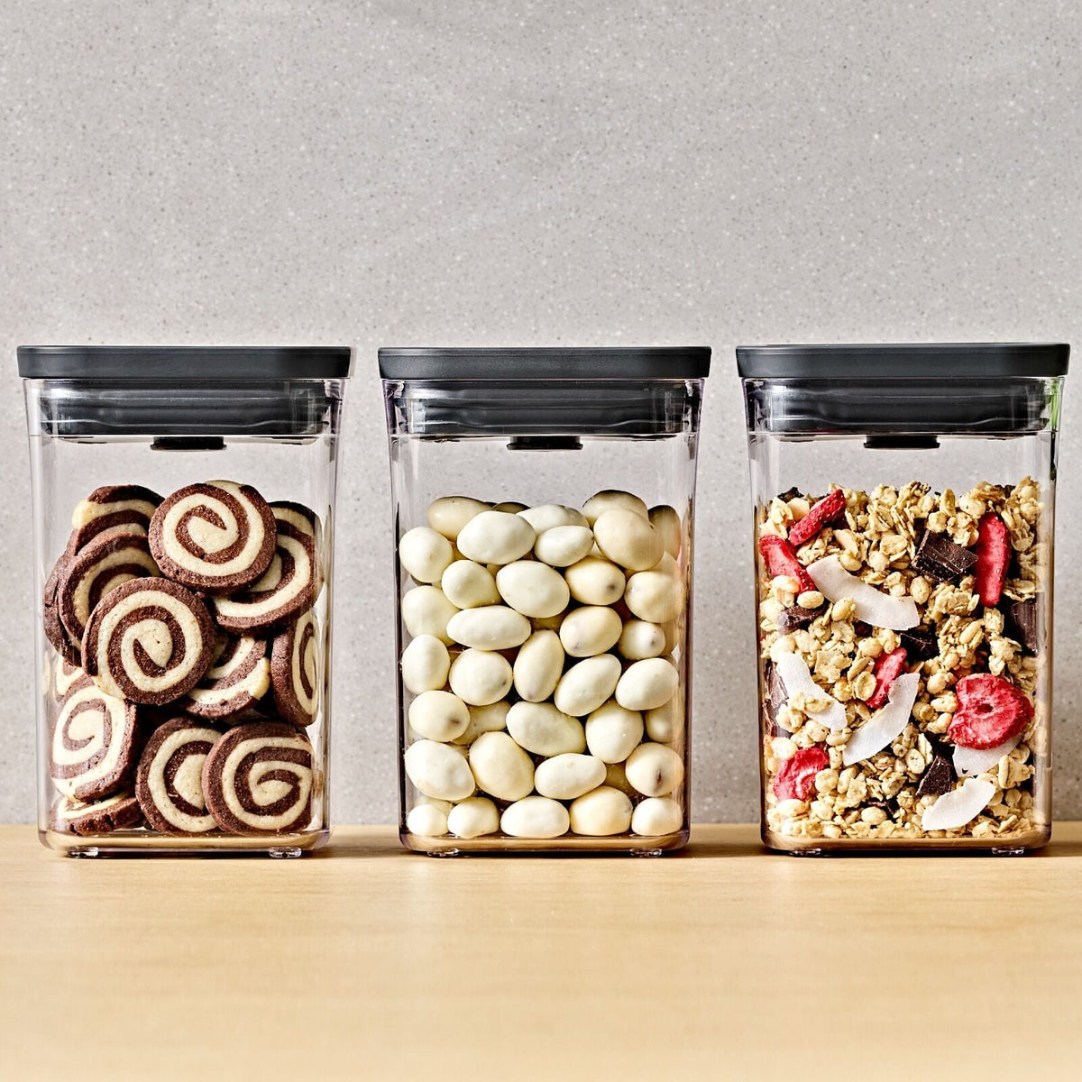 3-piece-pop-container-set-d6 oxo_gg_11430000_3piecepopcontainerset_matteblack_pdp_02.jpeg